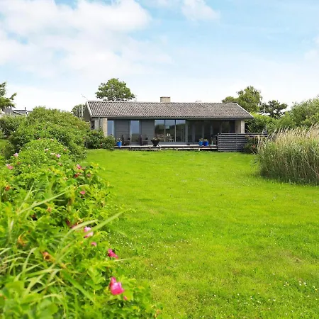 4 Star Holiday Home In Faaborg 度假居 福堡